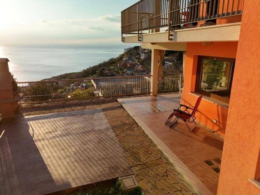 别墅  的里雅斯特, 的里雅斯特省