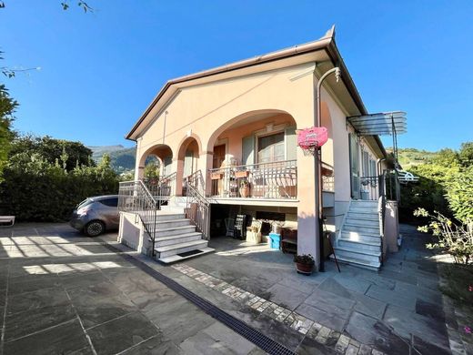 Villa in Seravezza, Provincia di Lucca