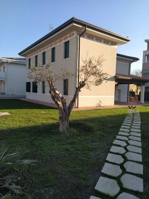 Villa in Mira, Venice