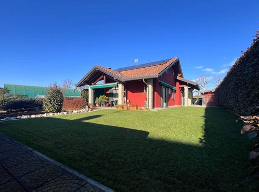 Βίλα σε Agrate Conturbia, Provincia di Novara