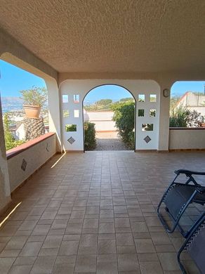 Villa in Balestrate, Palermo