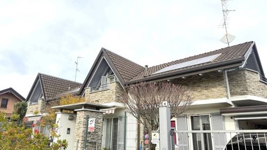 Villa - Cogliate, Provincia di Monza e della Brianza