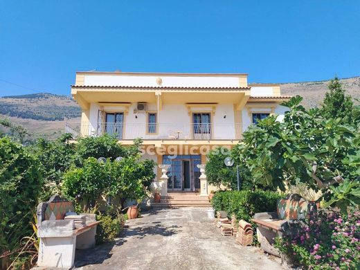 Carini, Palermoのヴィラ