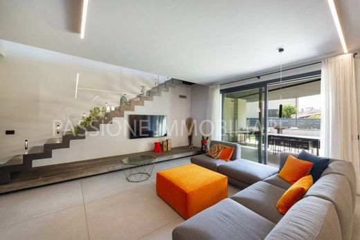 ﻓﻴﻼ ﻓﻲ Capriano del Colle, Provincia di Brescia