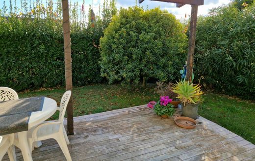 Villa Cisano, Savona ilçesinde