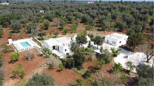 Dworek wiejski w Ceglie Messapica, Provincia di Brindisi