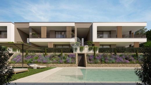 아파트 / Lazise, Provincia di Verona