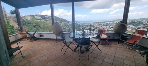 Villa in Monte di Procida, Naples