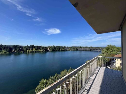 Apartment in Sesto Calende, Provincia di Varese