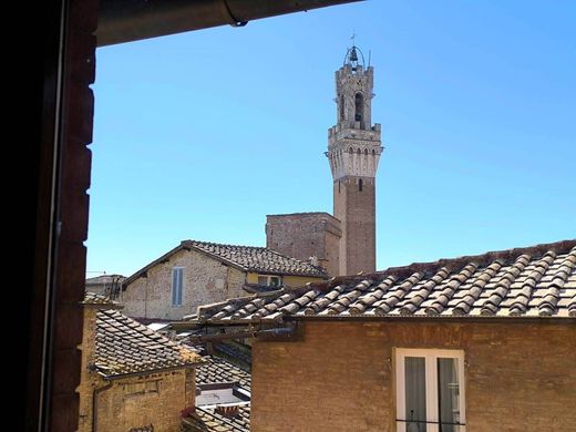 Apartamento - Siena, Provincia di Siena