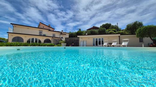 Villa en La Spezia, Provincia di La Spezia