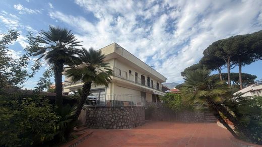 Villa in Torre del Greco, Neapel