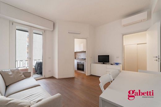 Apartment / Etagenwohnung in Mailand, Lombardei