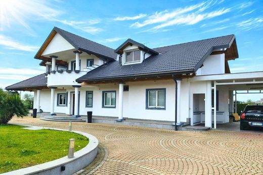 Willa w Nichelino, Torino