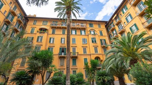 ローマ, ラツィオ州のアパートメント