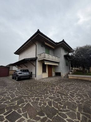Villa in Verolavecchia, Provincia di Brescia