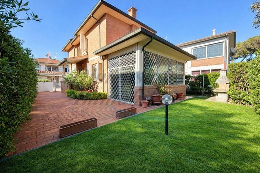 Villa in Cecina, Provincia di Livorno