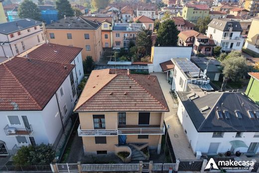 Βίλα σε Segrate, Città metropolitana di Milano