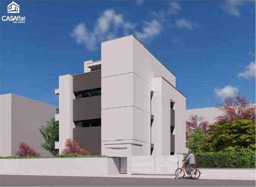 Penthouse Modena, Modena ilçesinde