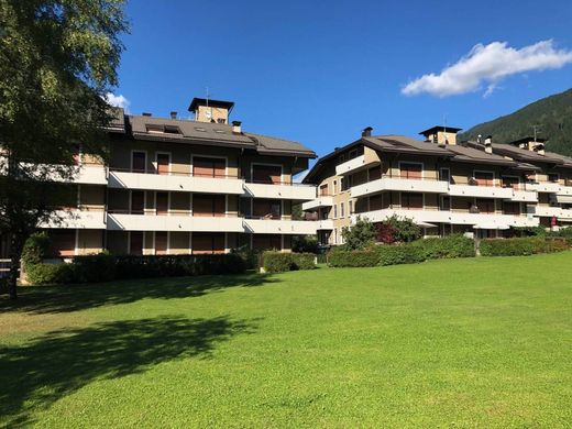 Piso / Apartamento en Carisolo, Trento