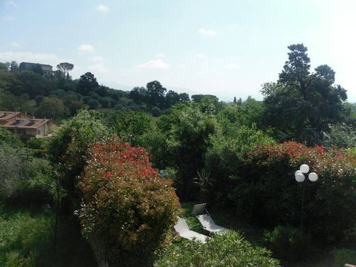 Maison mitoyenne à Poggio a Caiano, Provincia di Prato