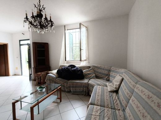 Villa in Forlì, Provincia di Forlì-Cesena