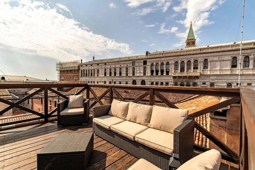 Apartment in Venice, Veneto