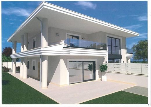 Villa in Rome, Latium