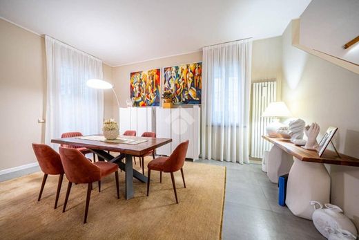 Villa - Reggio nell'Emilia, Provincia di Reggio Emilia