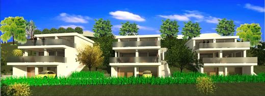 Villa in Cadegliano-Viconago, Provincia di Varese