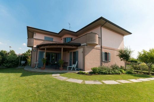 Villa a Gossolengo, Piacenza