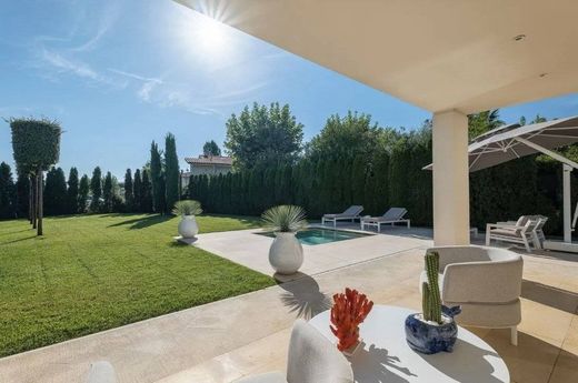 别墅  Forte dei Marmi, 卢卡省