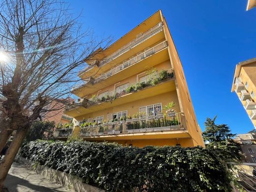 Apartment in Rome, Latium