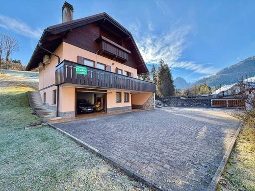 Villa in Tarvisio, Udine