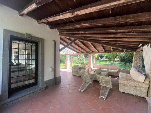 Villa in Rome, Latium
