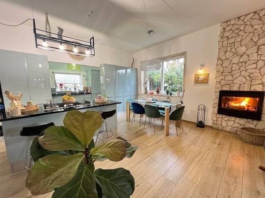Villa in Brindisi, Provincia di Brindisi