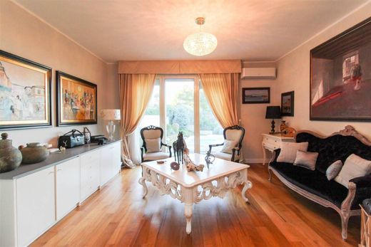 Villa a Livorno, Toscana