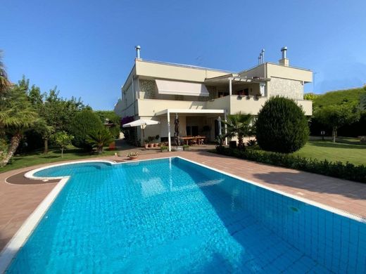 Villa in Mondolfo, Pesaro-Urbino