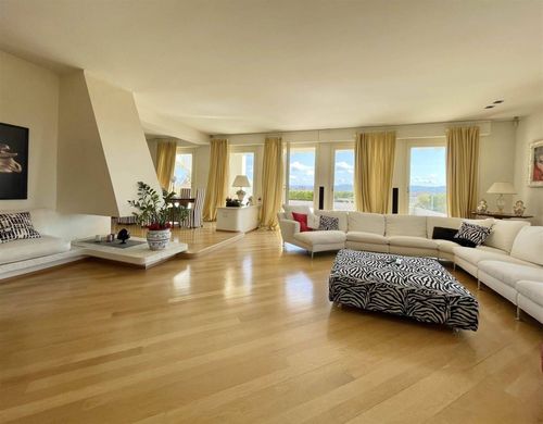 Penthouse in Empoli, Florenz