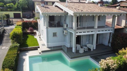 Willa w Polpenazze del Garda, Provincia di Brescia