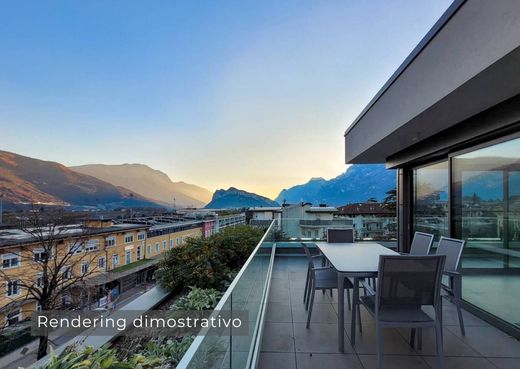 阁楼  Arco, Provincia autonoma di Trento