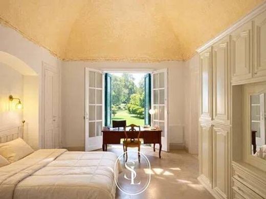 Villa a Monteroni di Lecce, Lecce