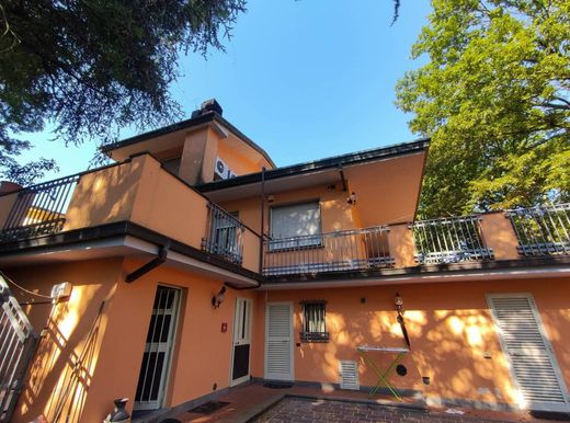 Villa in Porcari, Provincia di Lucca