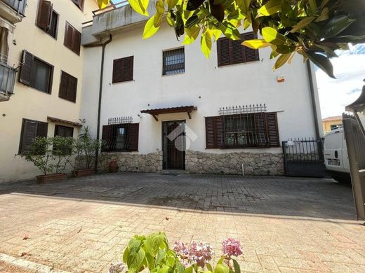 Luxury home in Campi Bisenzio, Florence