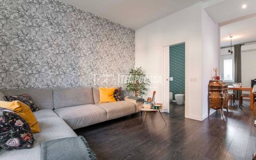 Villa a Saronno, Varese