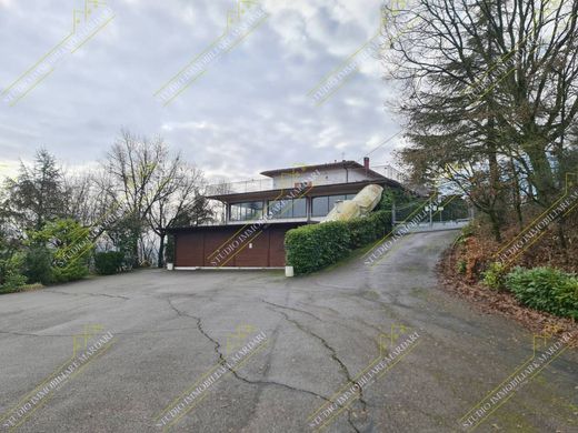 Villa in Marano sul Panaro, Provincia di Modena