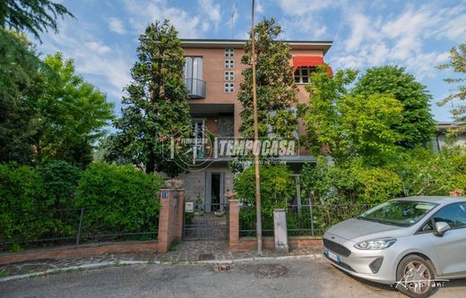 Villa en Módena, Emilia-Romaña