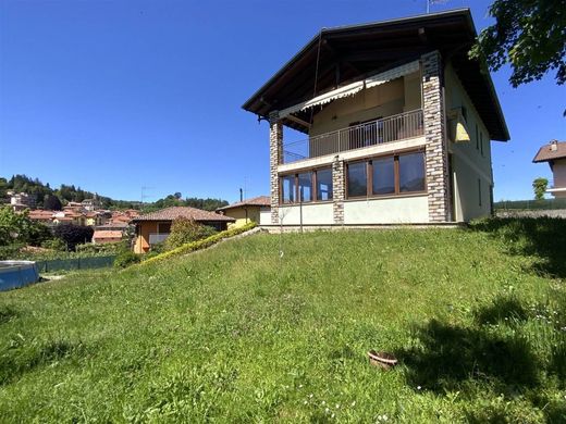 Villa en Gignese, Verbano Cusio Ossola