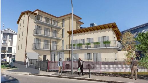 Bergamo, Provincia di Bergamoのペントハウス