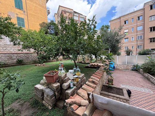 Apartment in Rome, Latium
